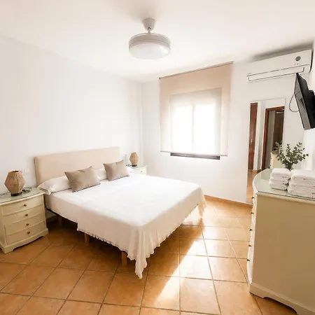 Dona Berenguela 16 Centro & Estacion Apartment