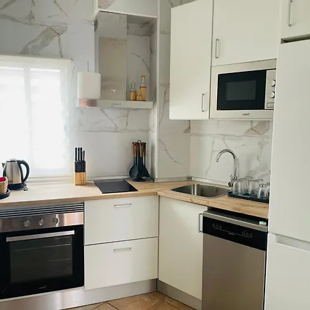 Dona Berenguela 16 Centro & Estacion *